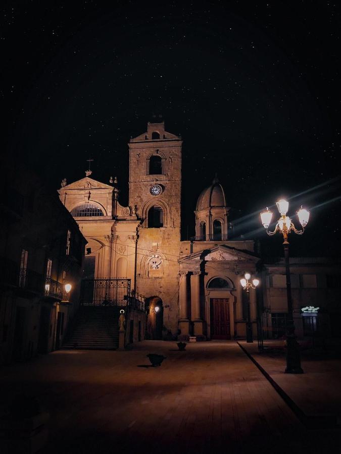 B&B Al Centro Storico Troina 外观 照片